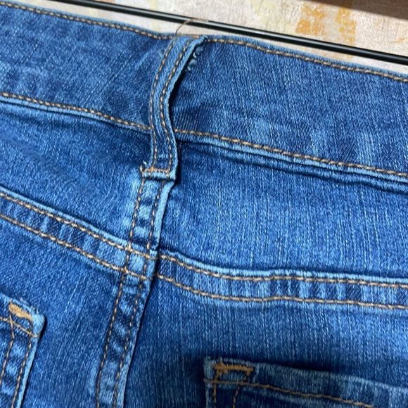 Old Navy super Skinny Mid-rise Size 4 - Picture 8 of 10